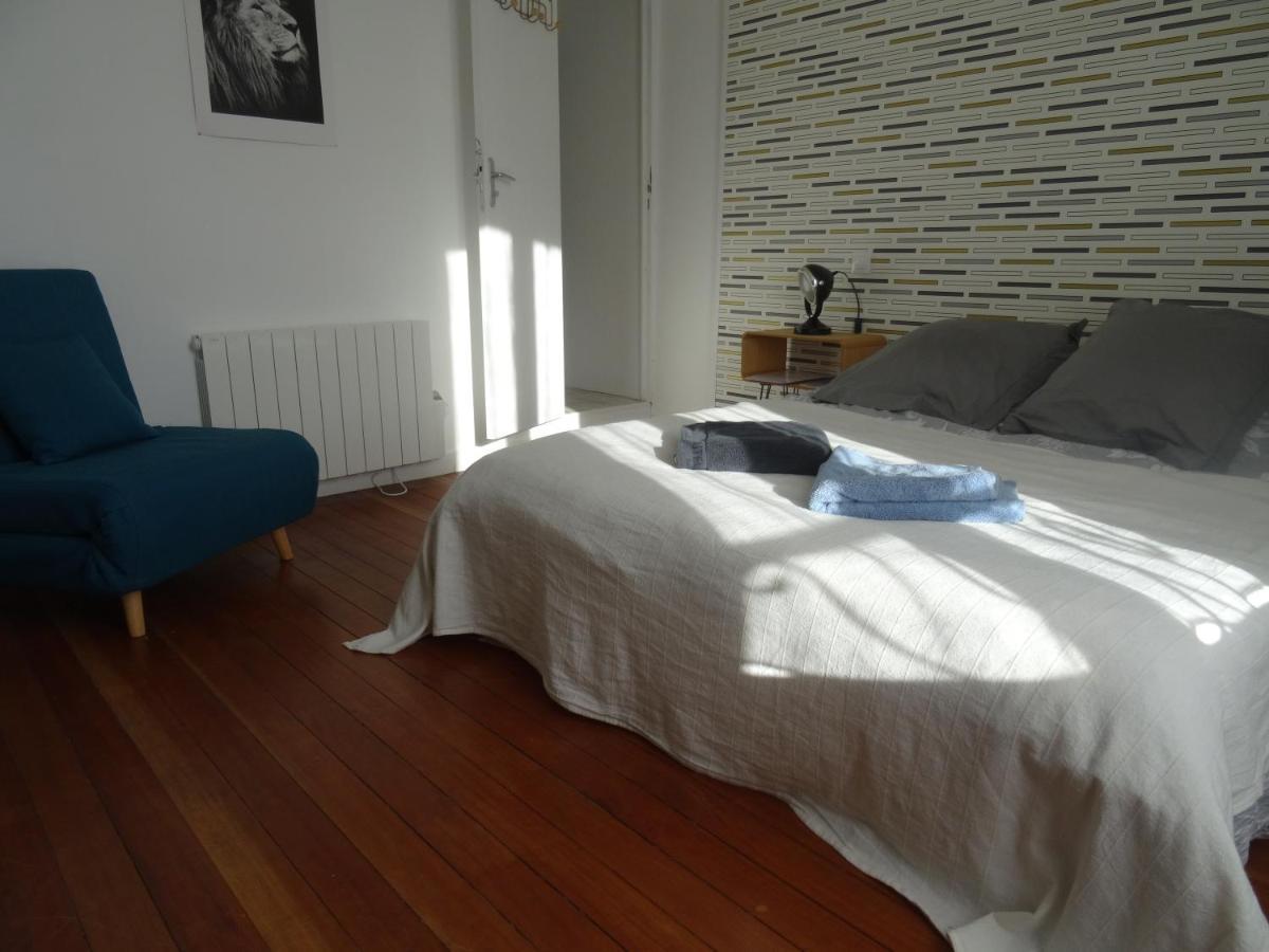 Les Flots De Ma Vie Chambres D Hotes Et Tipi Florence Et Virginie Gossin Barzan Exterior foto