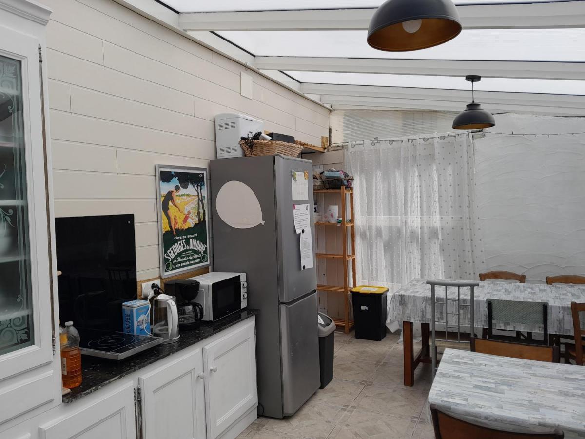 Les Flots De Ma Vie Chambres D Hotes Et Tipi Florence Et Virginie Gossin Barzan Exterior foto