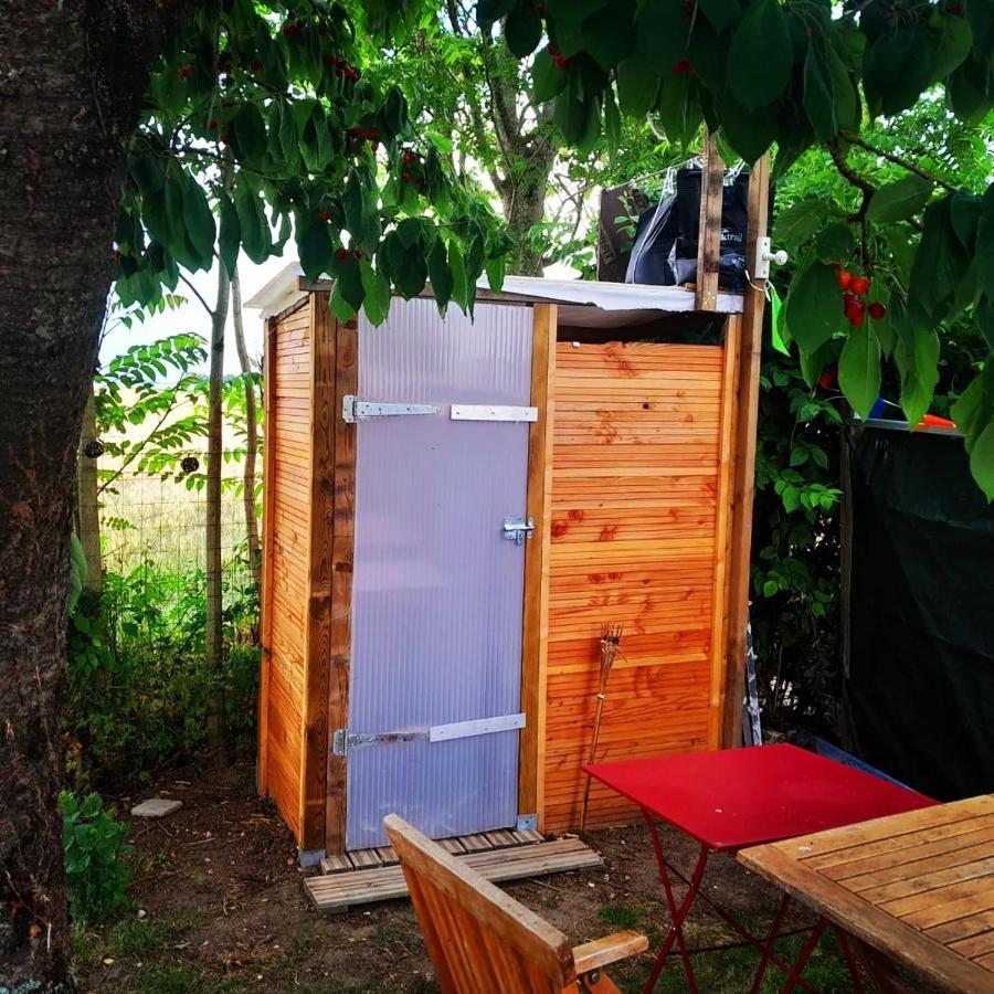 Les Flots De Ma Vie Chambres D Hotes Et Tipi Florence Et Virginie Gossin Barzan Exterior foto