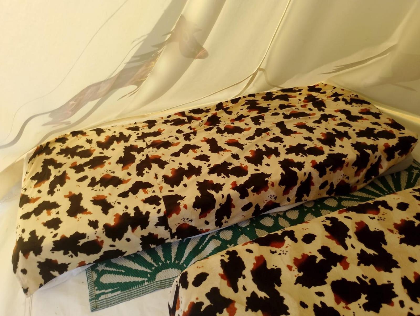 Les Flots De Ma Vie Chambres D Hotes Et Tipi Florence Et Virginie Gossin Barzan Exterior foto